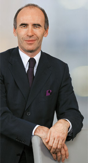 Elmar Schnee – member of the Executive Board (photo) Elmar Schnee – member of the Executive Board (photo)