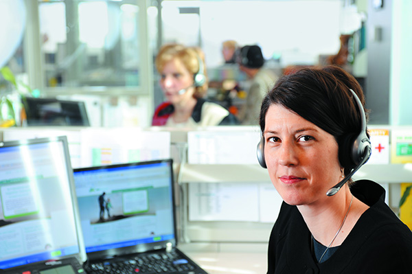Stakeholder dialogue | In the United States, EMD Serono offers a free service line for MS patients. (Picture)